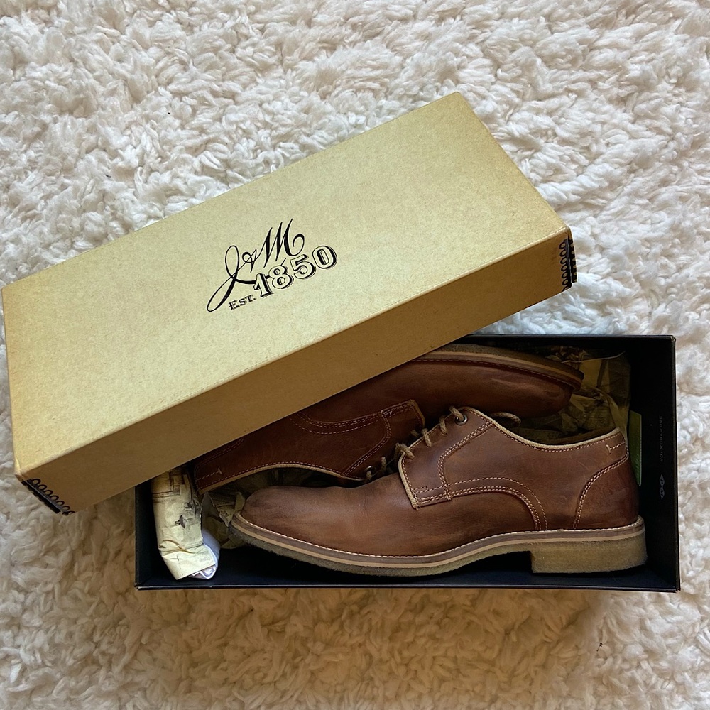 Johnston and Murphy Howell Plain Toe Dress Shoe